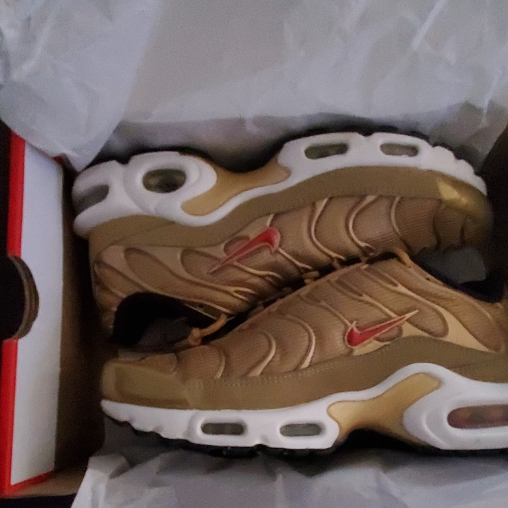 Womens air max plus OS